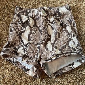 SUPER CUTE!! snake skin print denim jean shorts!! worn once. don’t fit anymore.